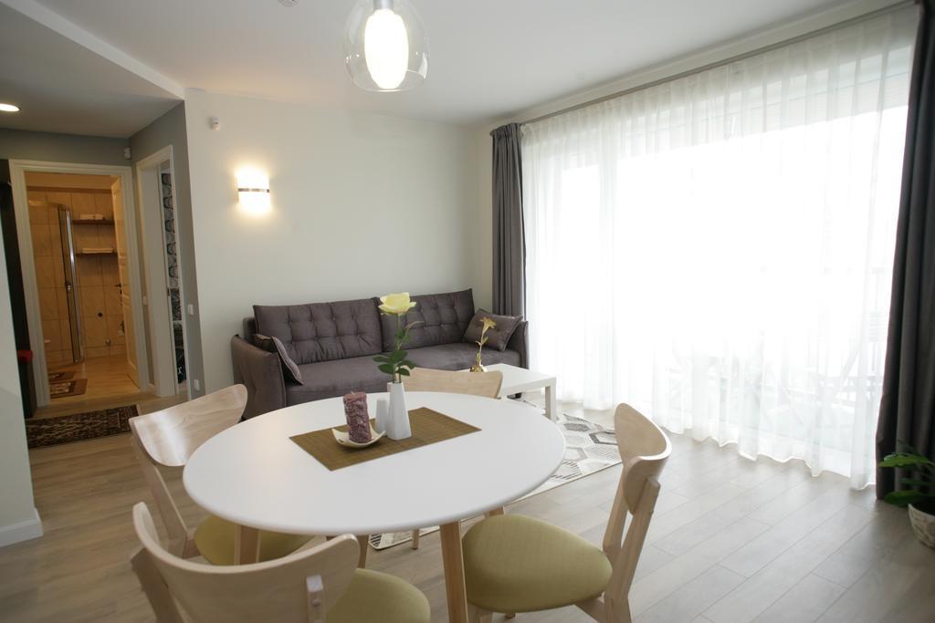 365 Apartments Maluno Vilos パランガ 部屋 写真